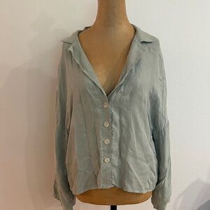 Sancia sz XS Women's Button-Up Blouse - Light Green great pre owned condition